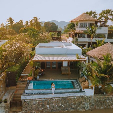 Areeya Beachfront Villas Pranburi Ban Nong Sua  Exterior photo
