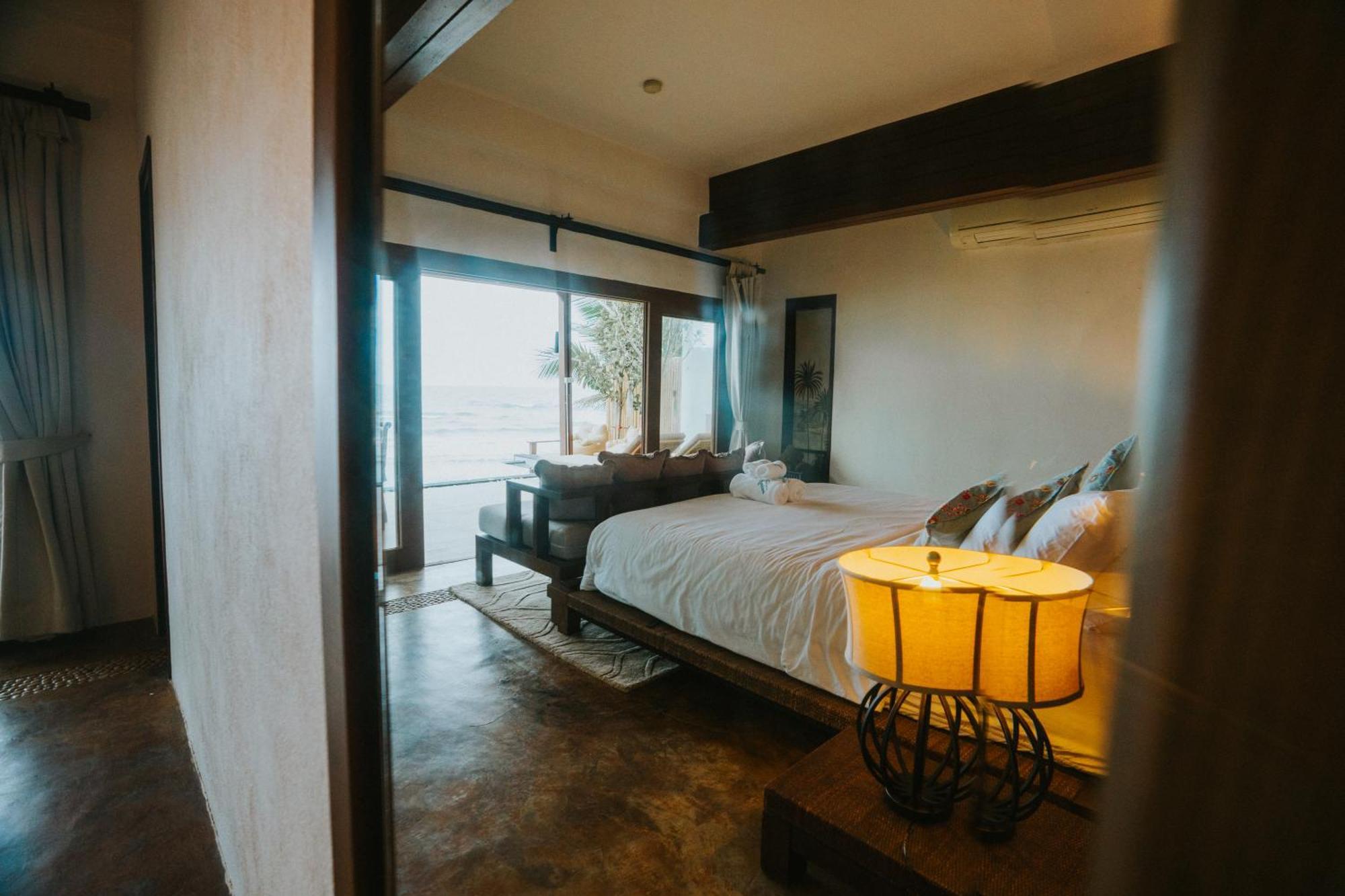 Areeya Beachfront Villas Pranburi Ban Nong Sua  Exterior photo