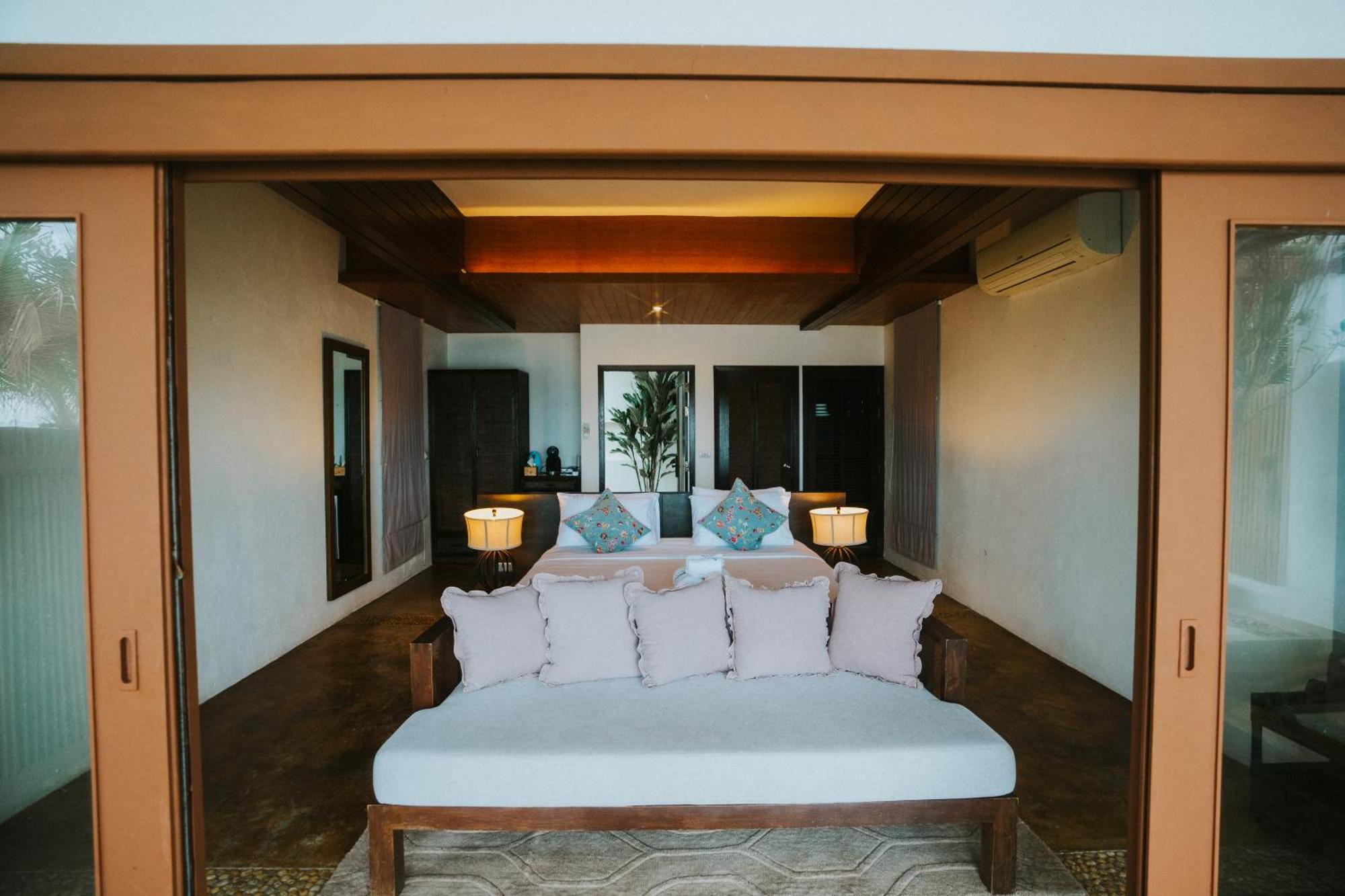 Areeya Beachfront Villas Pranburi Ban Nong Sua  Exterior photo