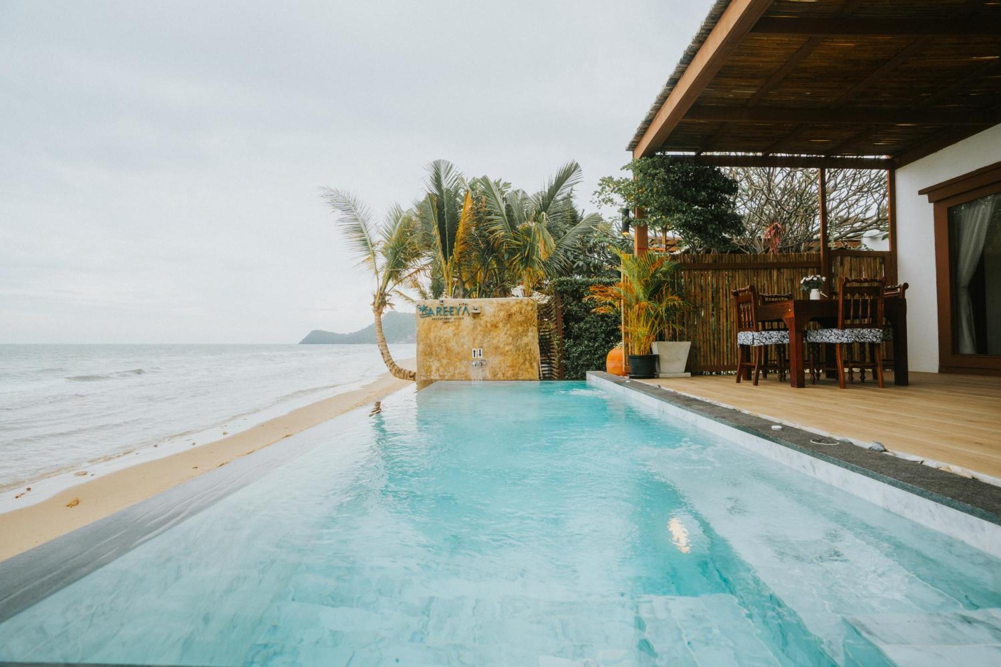 Areeya Beachfront Villas Pranburi Ban Nong Sua  Exterior photo