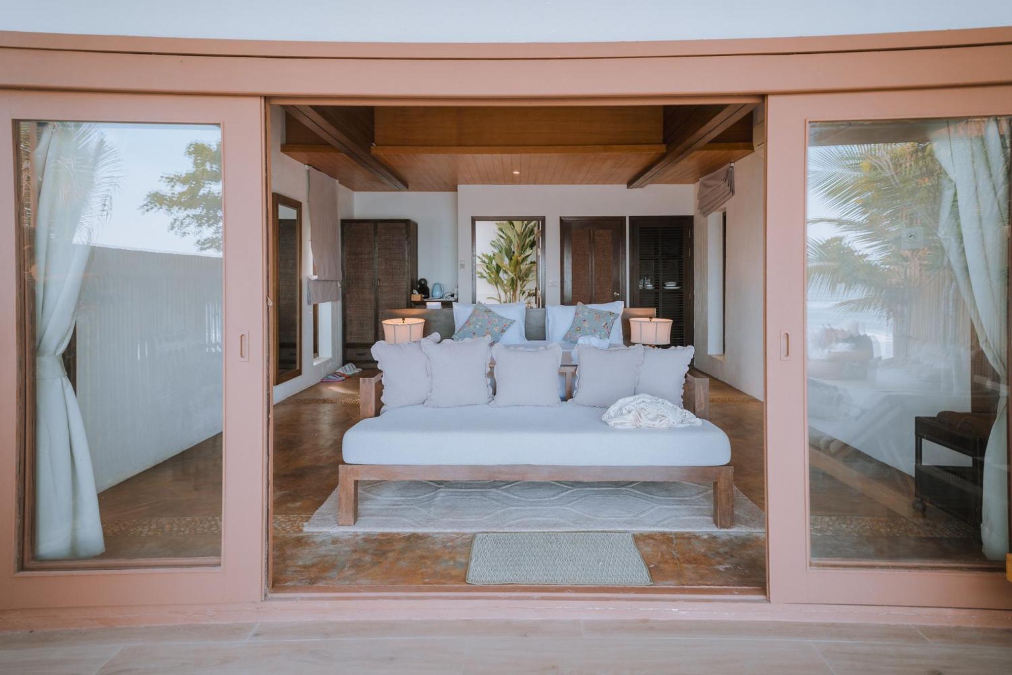 Areeya Beachfront Villas Pranburi Ban Nong Sua  Exterior photo