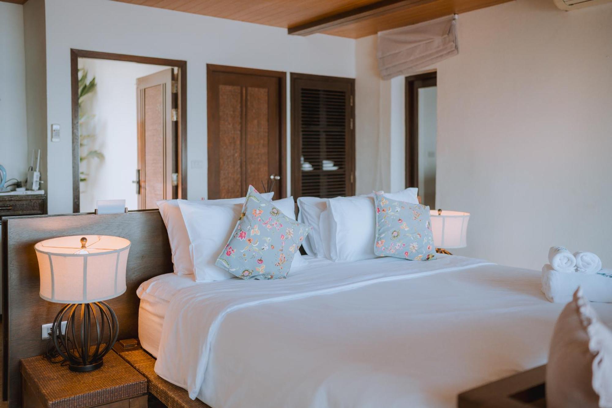 Areeya Beachfront Villas Pranburi Ban Nong Sua  Exterior photo