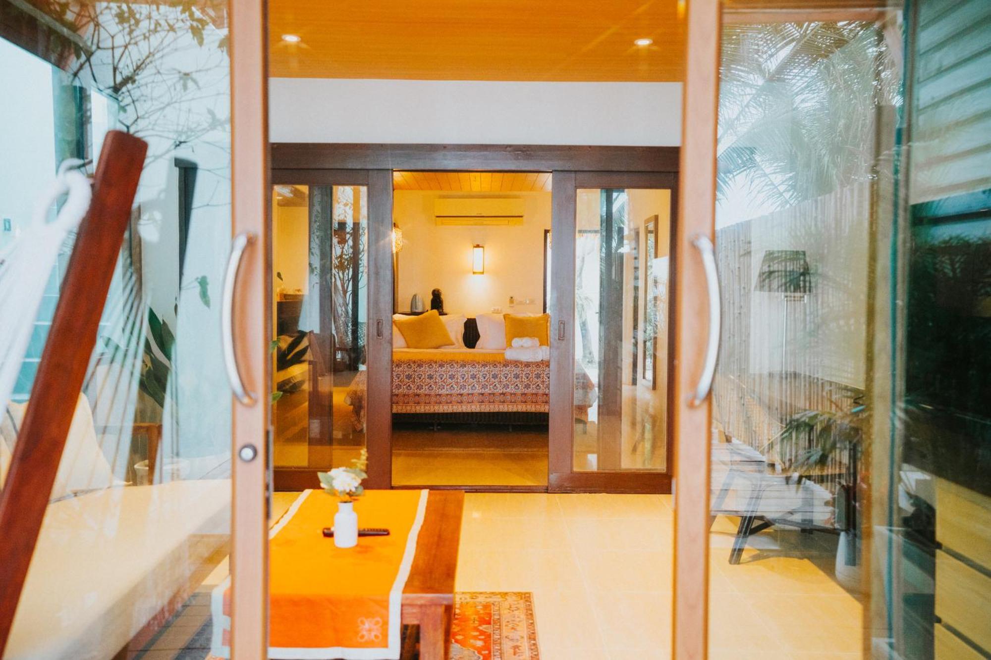 Areeya Beachfront Villas Pranburi Ban Nong Sua  Exterior photo