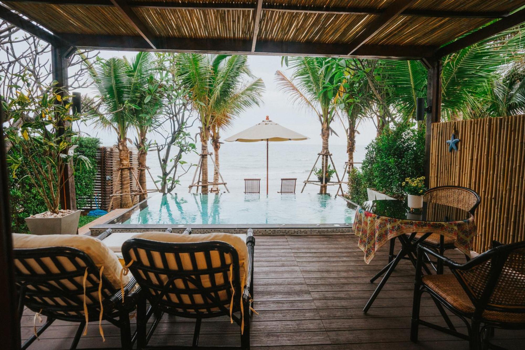 Areeya Beachfront Villas Pranburi Ban Nong Sua  Exterior photo